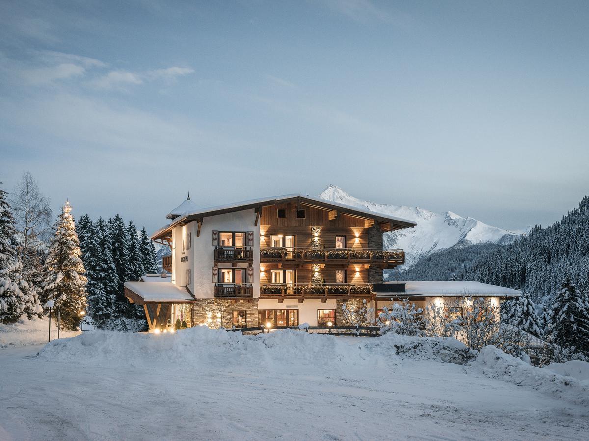 Hotel Bergkristall Zillertal - Adults Only 14 Years Plus Hippach Kültér fotó